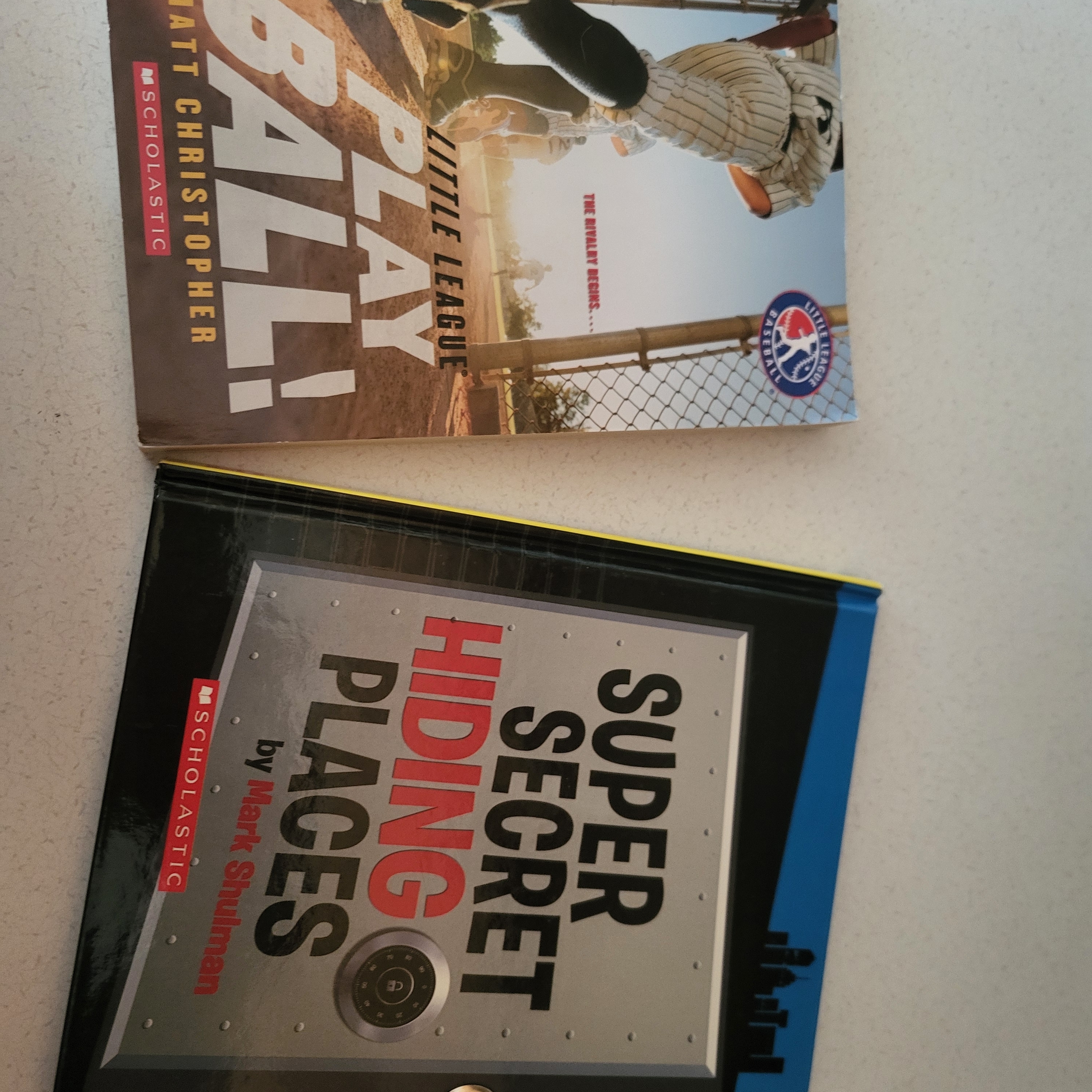 Scholastic Books Set